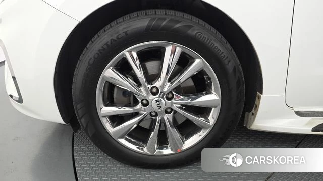 Kia The New Carnival id 4775957 из Кореи 28