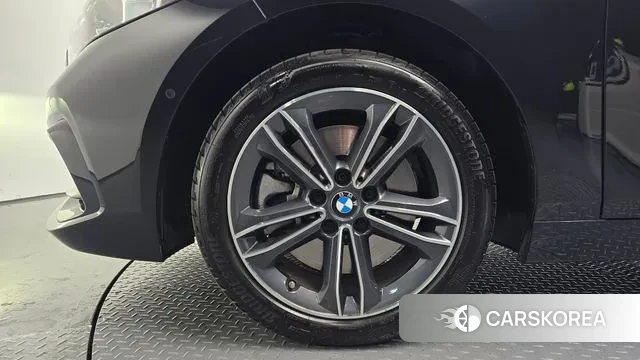 BMW 1 Series (F40) id 3462275 из Кореи 15