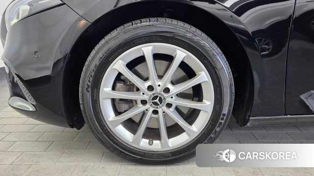Mercedes-Benz A-Class W177 id 4250909 из Кореи 15