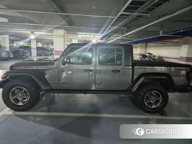 Jeep Gladiator (JT) id 3361543 из Кореи 9