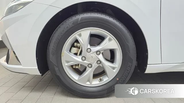 Hyundai Avante (CN7) id 3329784 из Кореи 15