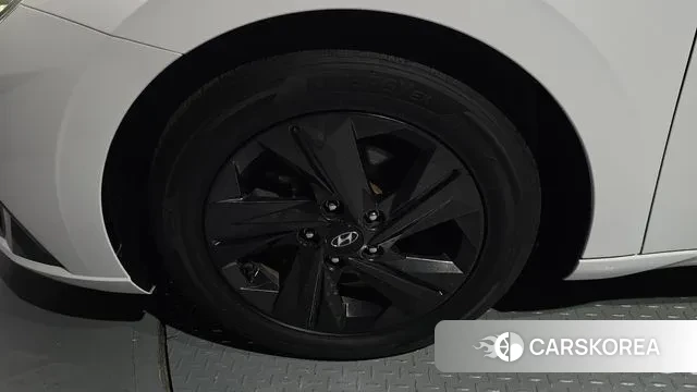 Hyundai Avante Hybrid (CN7) id 3355670 из Кореи 15