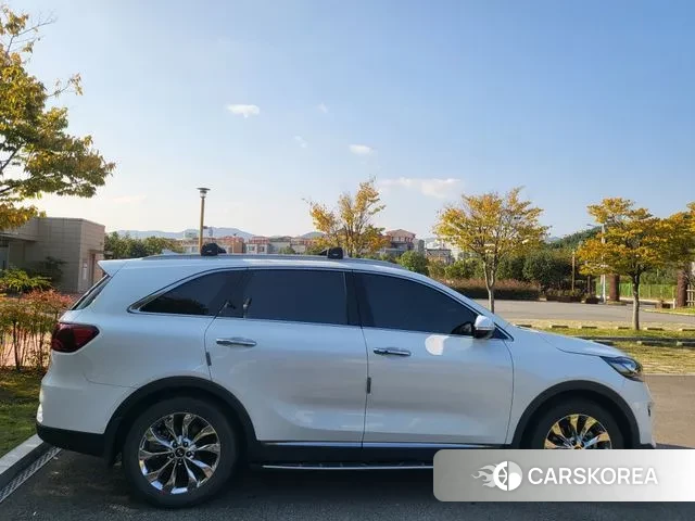 Kia The New Sorento id 3336465 из Кореи 15