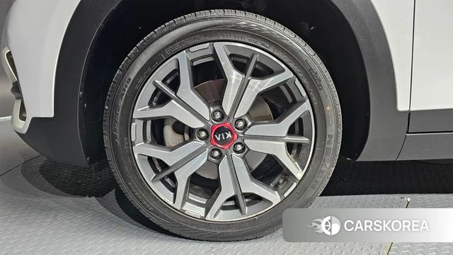 Kia Seltos id 4180279 из Кореи 15