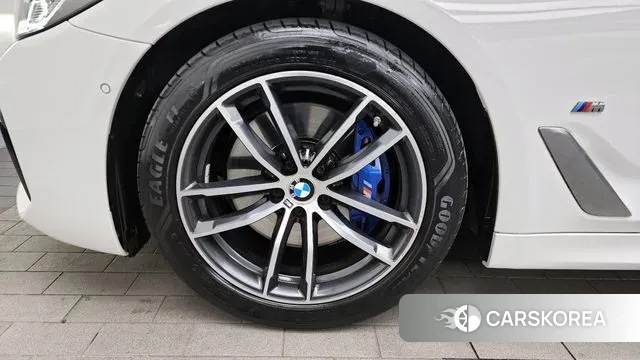 BMW 5 Series (G30) id 3518390 из Кореи 15