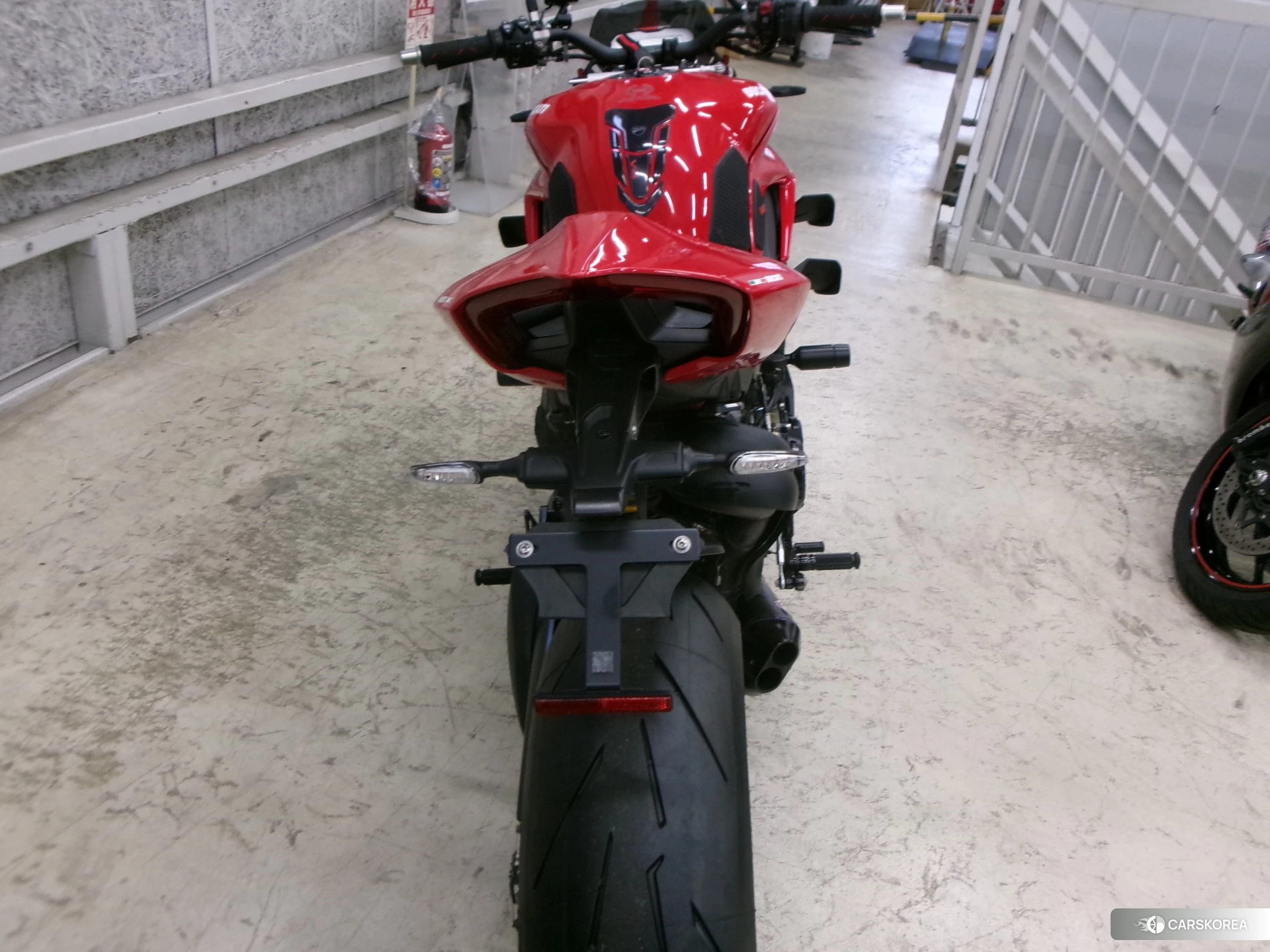 Ducati STREETFIGHTER V4 S id 4191891 из Японии 14