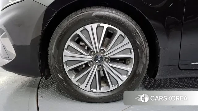 Kia K7 Premier Hybrid id 3582318 из Кореи 15