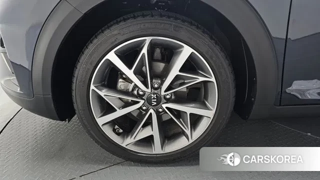 Kia The New Niro id 2985662 из Кореи 15