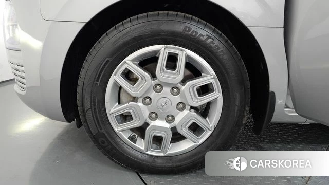 Hyundai Staria id 4231683 из Кореи 15