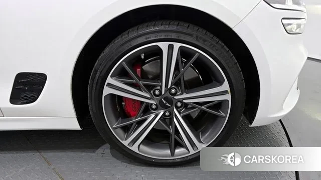 Genesis The New G70 id 3372072 из Кореи 15