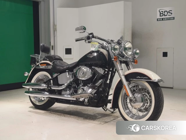 Harley-Davidson Softail Deluxe FLSTN1580 2011 из Японии, фото 2