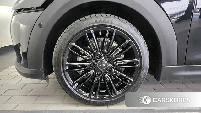 Mini Cooper Convertible id 3933890 из Кореи 15