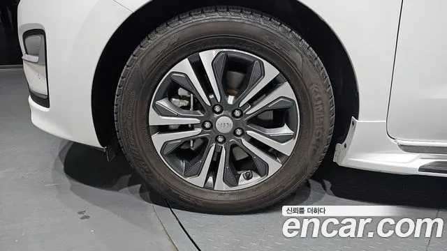 Kia The New Carnival id 2690185 из Кореи 15