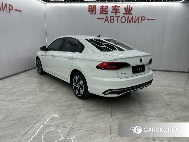 Volkswagen Bora id 4301441 из Китая 12