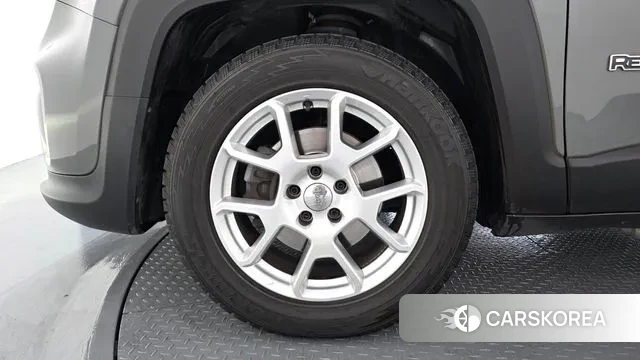 Jeep Renegade id 3656031 из Кореи 15