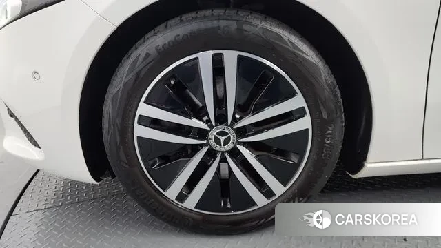 Mercedes-Benz A-Class W177 id 3665068 из Кореи 15