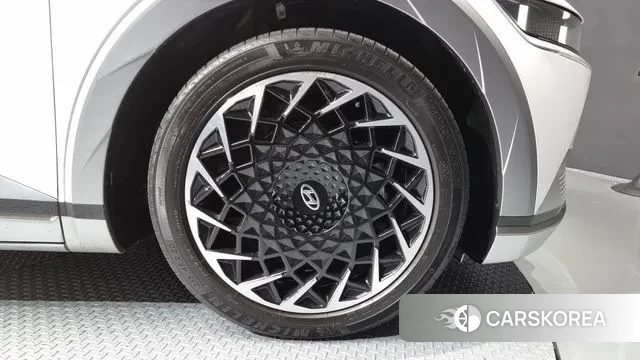 Hyundai Ionic 5 id 3421116 из Кореи 15