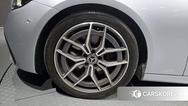 Mercedes-Benz E-Class W213 id 3616541 из Кореи 15