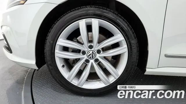 Volkswagen The New Passat id 2711142 из Кореи 15