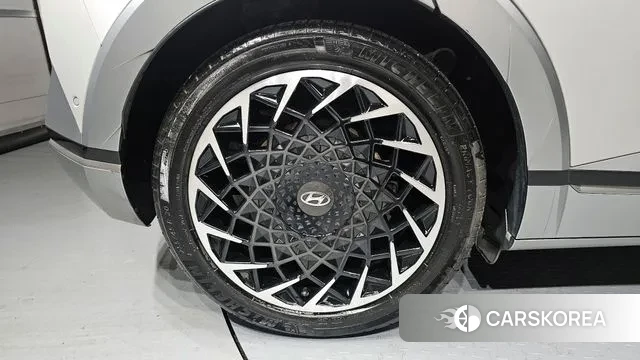 Hyundai Ionic 5 id 3691317 из Кореи 15