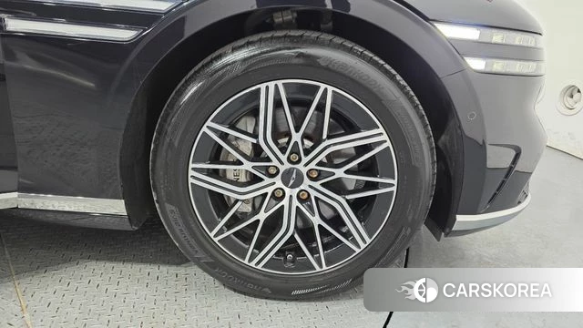 Genesis G90 (RS4) id 3884099 из Кореи 15