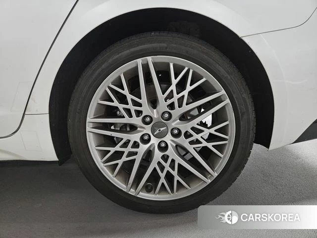 Genesis The New G70 id 3859027 из Кореи 15