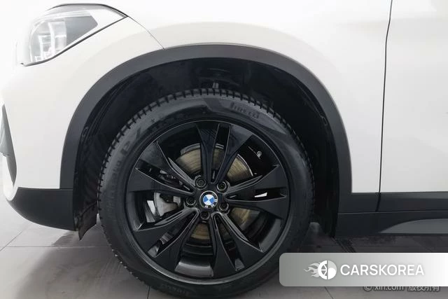 BMW X1 id 4273221 из Китая 19