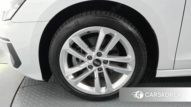 Audi A3 (8Y) id 3799531 из Кореи 15