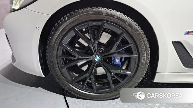 BMW 5 Series (G30) id 3690092 из Кореи 15