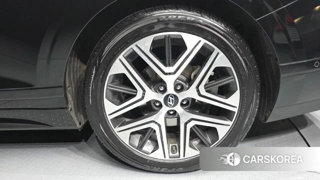 Hyundai Grandeur (GN7) id 3838840 из Кореи 15