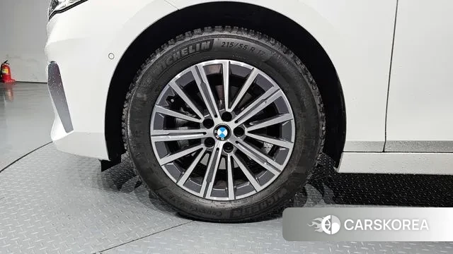 BMW 2 Series Active Tourer (U06) id 3081532 из Кореи 15