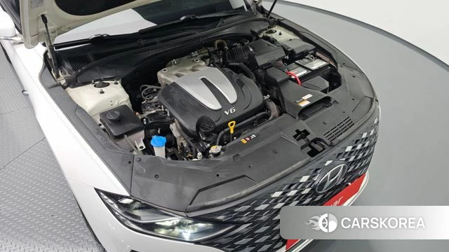 Hyundai The New Grandeur IG id 4423601 из Кореи 24