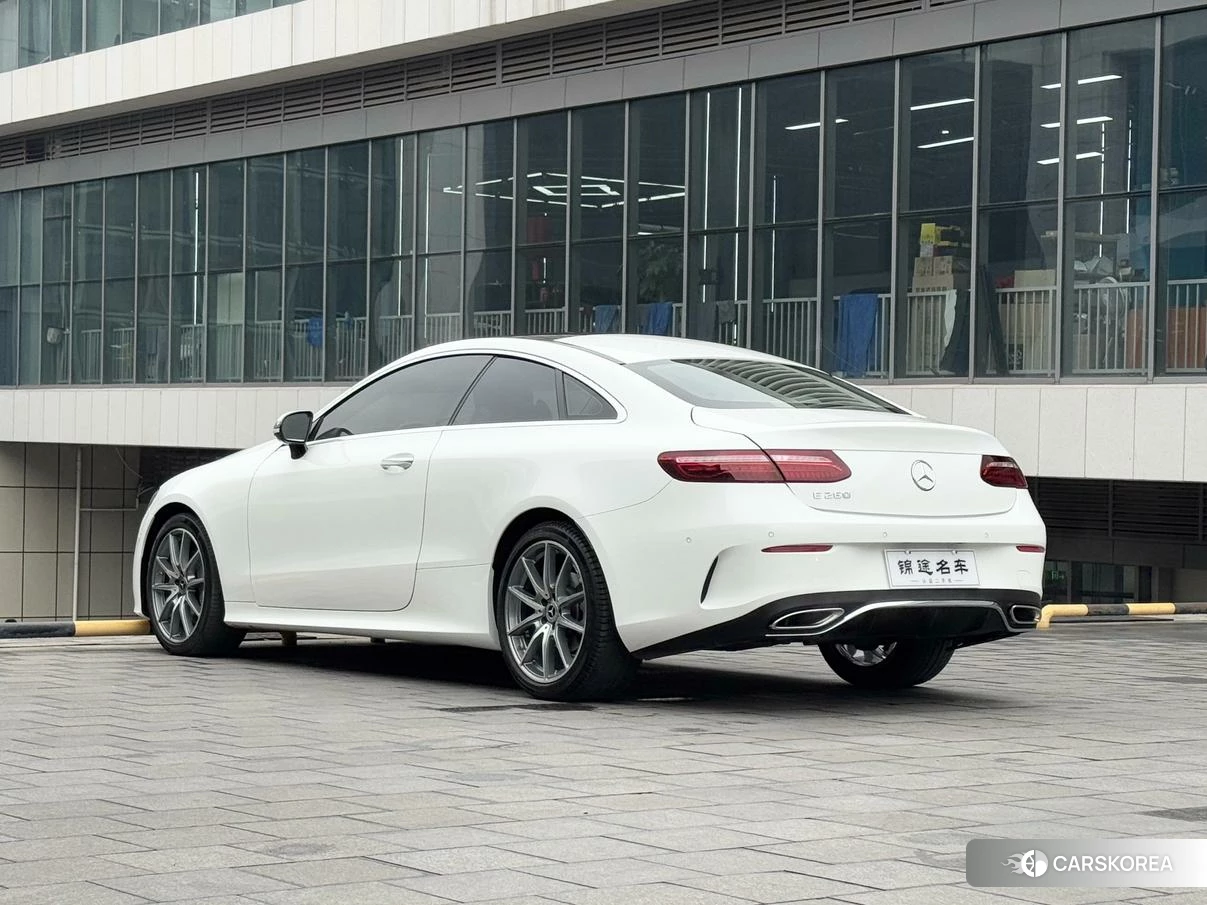 Mercedes-Benz E-class (imported) id 4405999 из Китая 8