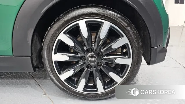 Mini Cooper S id 3529131 из Кореи 15