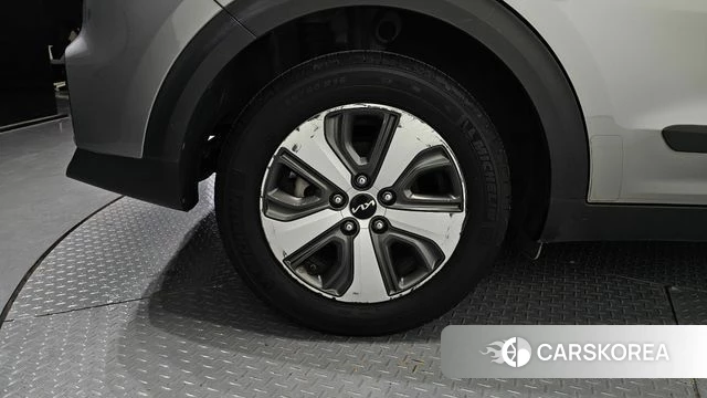 Kia The New Niro id 4736444 из Кореи 15
