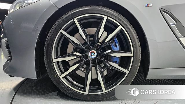BMW 8 Series (G15) id 3903535 из Кореи 15