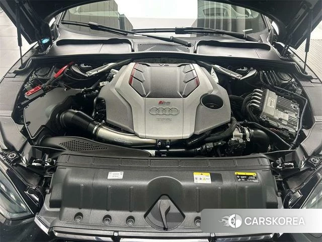 Audi RS 5 id 4333659 из Китая 10
