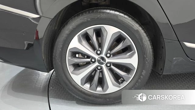 Kia K8 Hybrid id 4230723 из Кореи 27