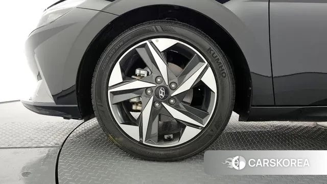 Hyundai Avante (CN7) id 3301636 из Кореи 15