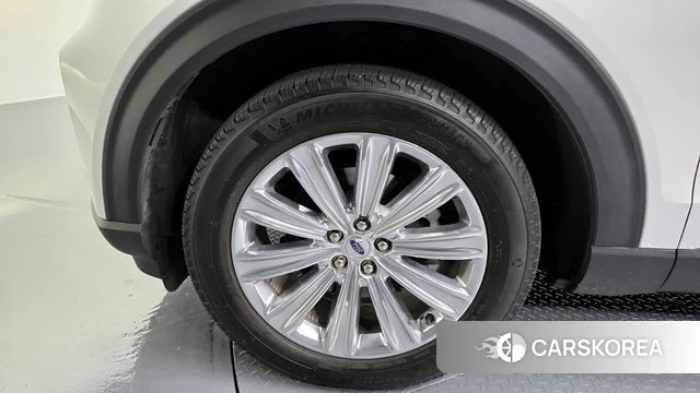 Ford Explorer 6th Generation id 3860858 из Кореи 15