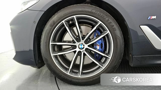BMW 5 Series (G30) id 4443112 из Кореи 15