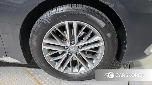 Hyundai Grandeur IG id 3150382 из Кореи 15