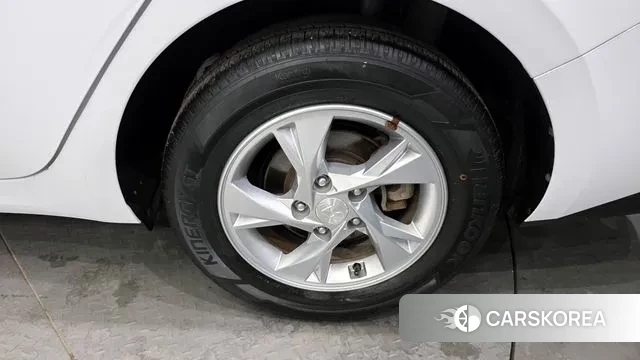 Hyundai Avante (CN7) id 3615945 из Кореи 15