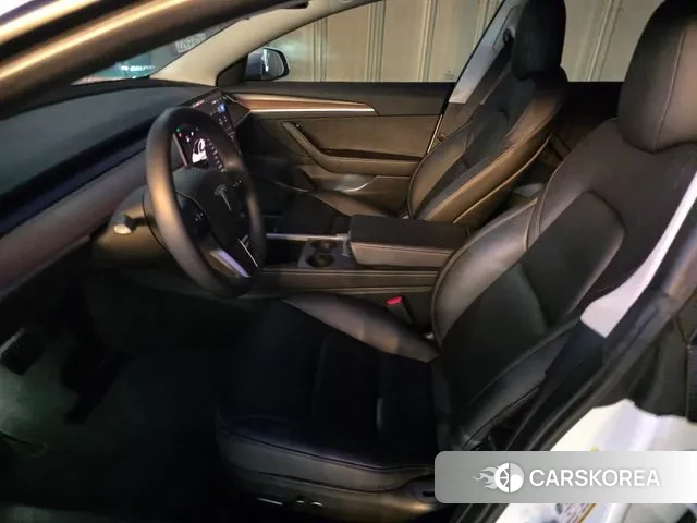 Tesla Model 3 2022 Белый из Кореи, фото 6
