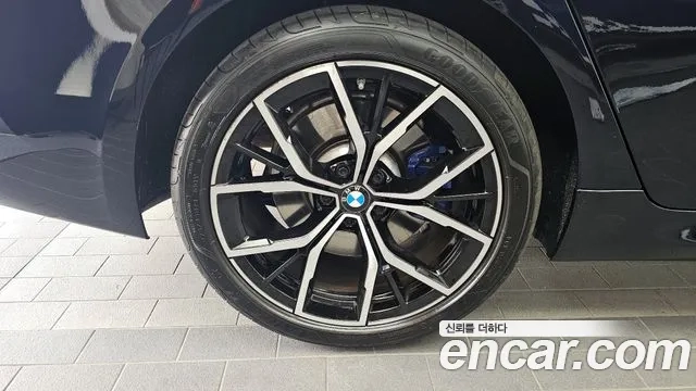 BMW 5 Series (G30) id 2868880 из Кореи 15