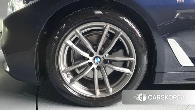BMW 5 Series (G30) id 4543754 из Кореи 15
