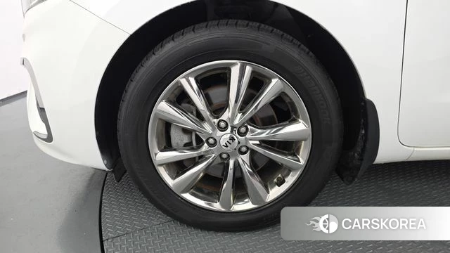 Kia The New Carnival id 4759779 из Кореи 25