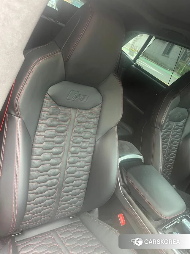 Audi RSQ8 (4M) 2022 Черный из Кореи, фото 6