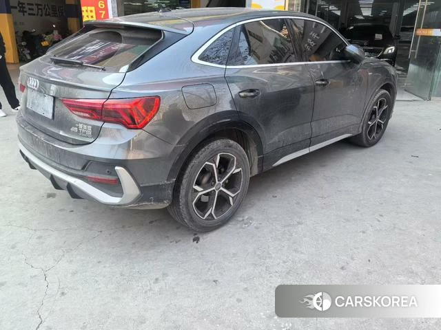 Audi Q3 Sportback 2021 Темно-серый из Китая, фото 5