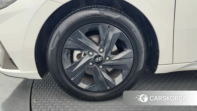 Hyundai Avante (CN7) id 4428518 из Кореи 32
